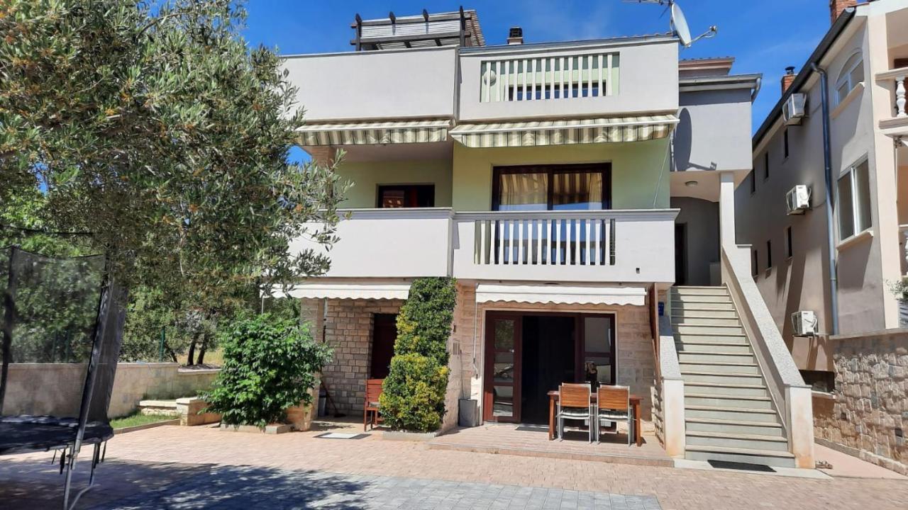 Apartments Bosana XIV ビオグラード・ナ・モル エクステリア 写真